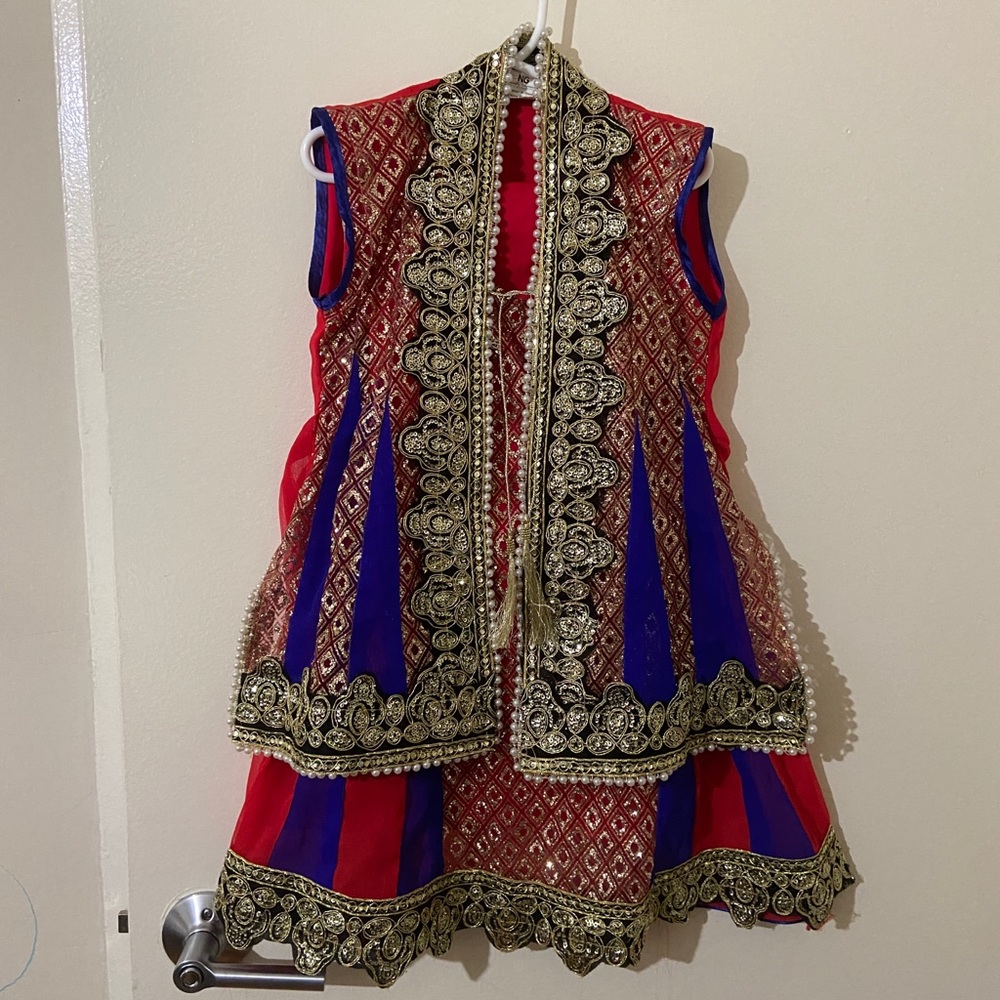 Three piece dress 4-5T